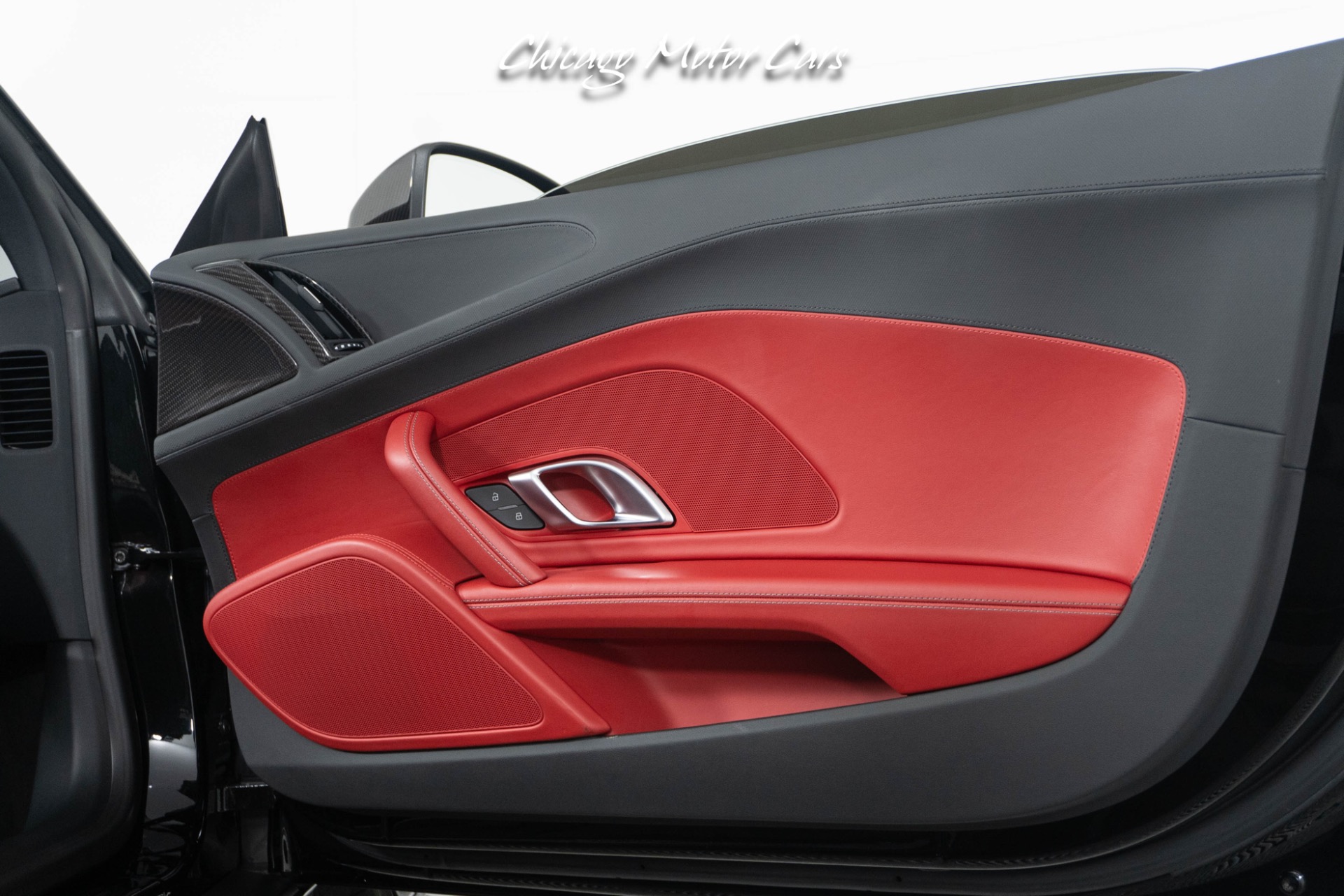 2020 AUDI R8 - Image 46