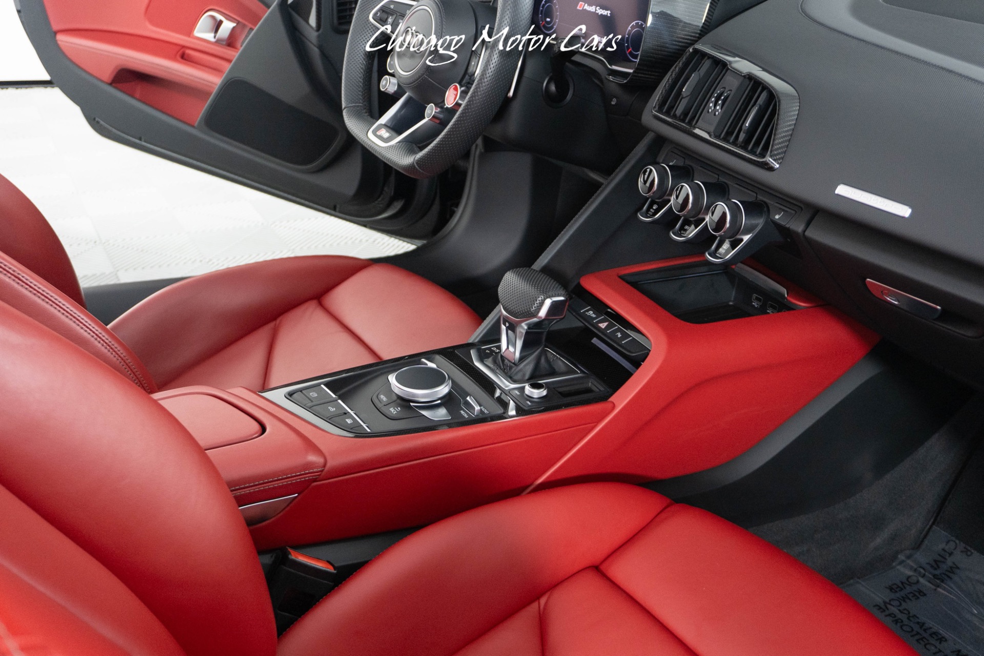 2020 AUDI R8 - Image 49