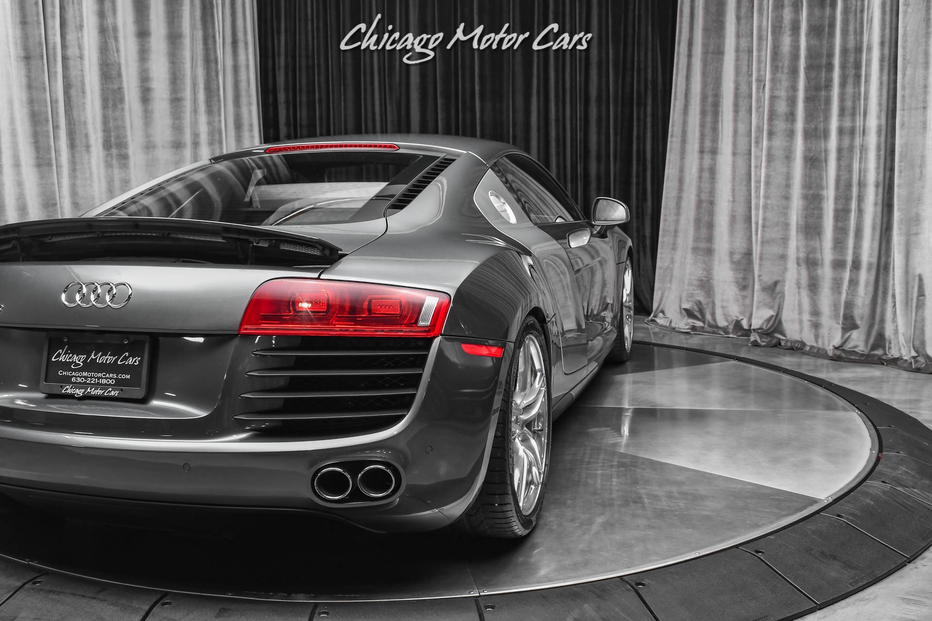 Used-2009-Audi-R8-Quattro-Daytona-Gray-Pearl-6-Speed-Manual-Premium-Pack-LOADED