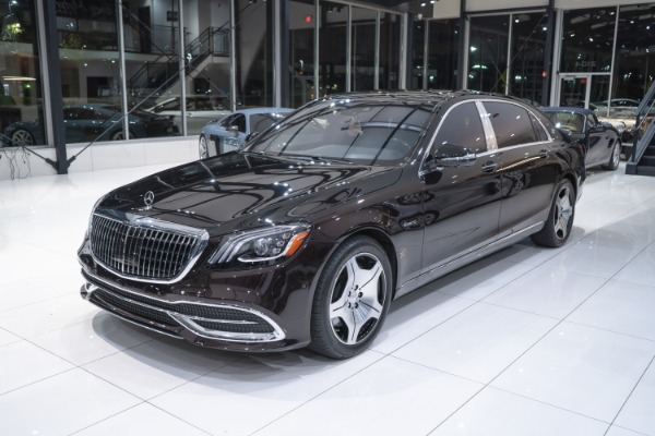 Used-2019-Mercedes-Benz-S560-Maybach-4Matic-Sedan---MSRP-194045--Spectacular-Two-Tone-Magic-Sky-Exec-Rear-Seats