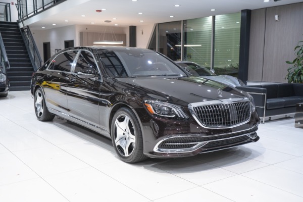 Used-2019-Mercedes-Benz-S560-Maybach-4Matic-Sedan---MSRP-194045--Spectacular-Two-Tone-Magic-Sky-Exec-Rear-Seats