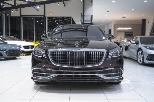 Used-2019-Mercedes-Benz-S560-Maybach-4Matic-Sedan---MSRP-194045--Spectacular-Two-Tone-Magic-Sky-Exec-Rear-Seats