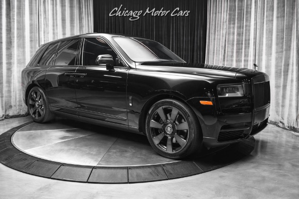 Used-2019-Rolls-Royce-Cullinan-SUV-Launch-PKG-REAR-Theater-Config-Starlight-Headliner-with-Panoroof