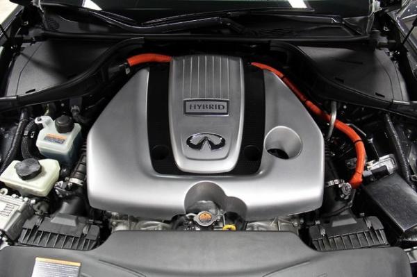 New-2012-Infiniti-M35h-Hybrid