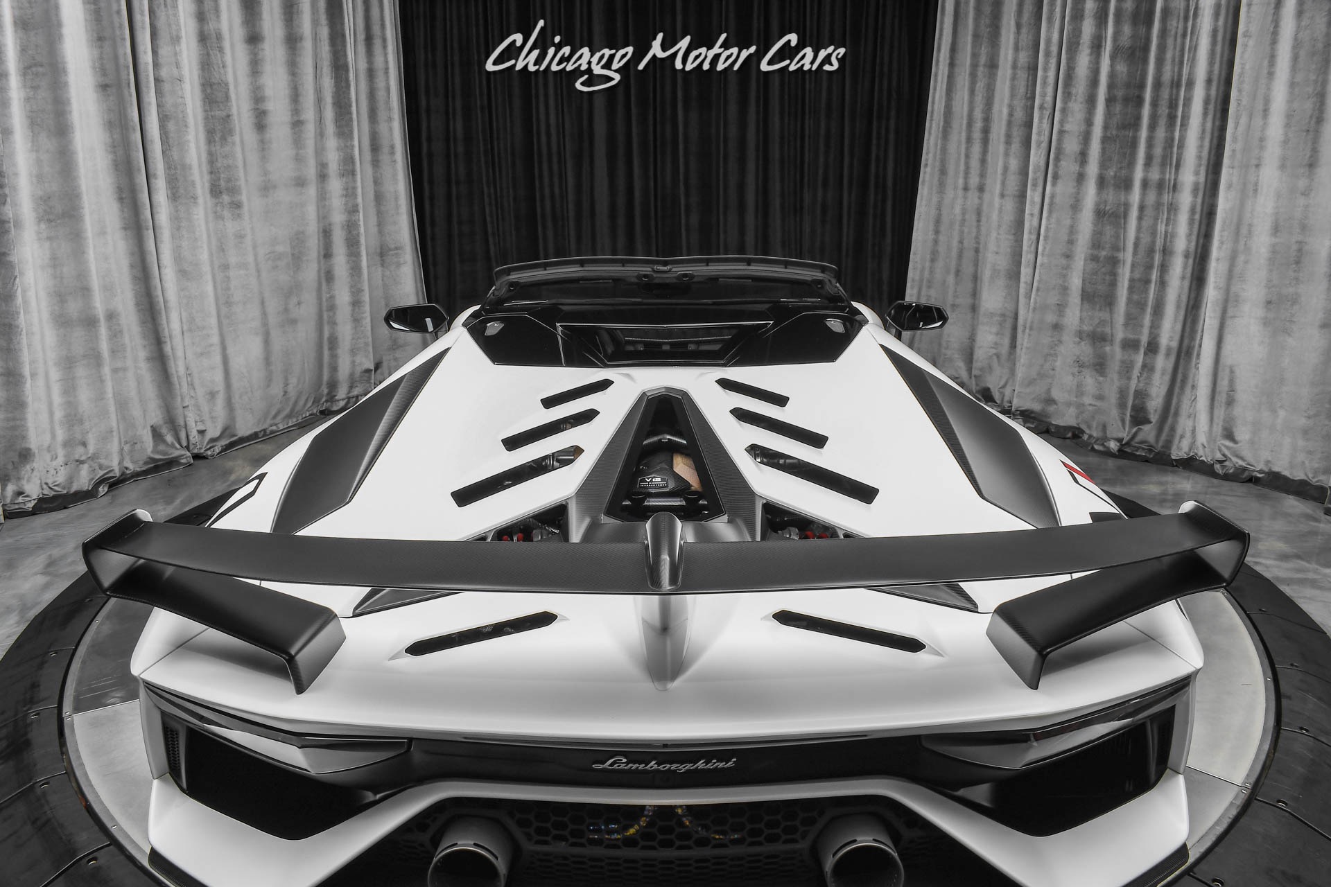 Used-2020-Lamborghini-Aventador-SVJ-LP770-4-Roadster-Factory-Matte-White-CARBON-FIBER-Everywhere-Only-2k-Miles