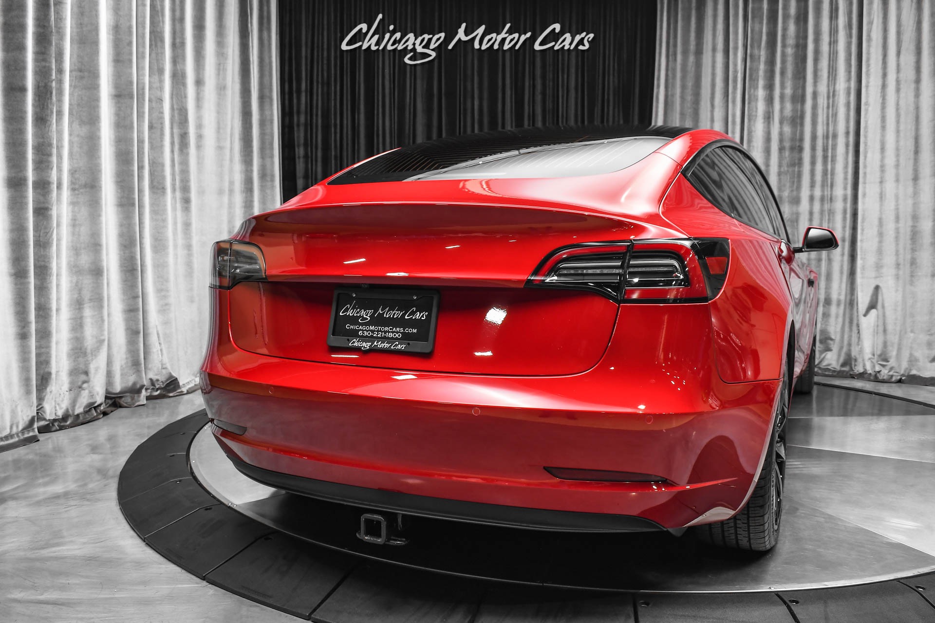 Used-2018-Tesla-Model-3-Sedan-Long-Range-Enhanced-Autopilot