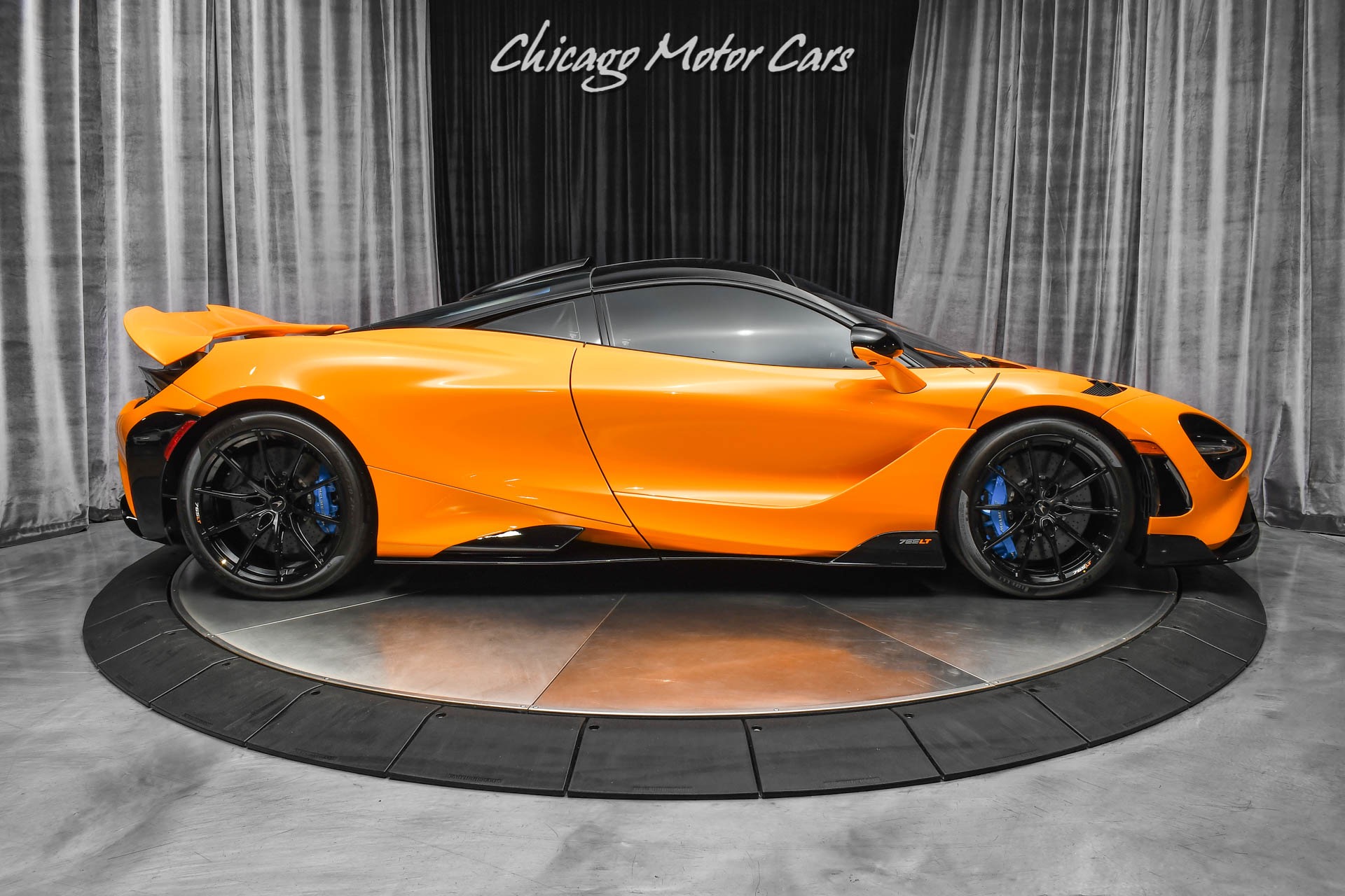 Used-2021-McLaren-765LT-Coupe-Roof-Scoop-Papaya-Spark-Orange-Club-Sport-Pro-Pack-LOADED