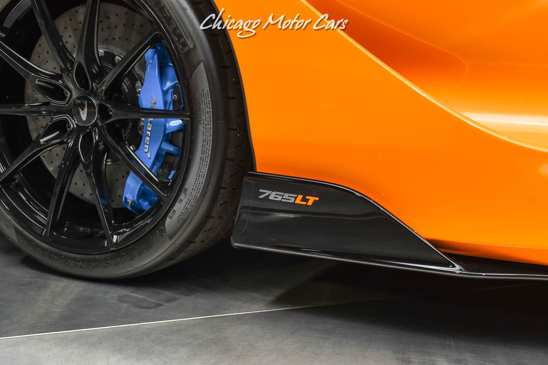 Used-2021-McLaren-765LT-Coupe-Roof-Scoop-Papaya-Spark-Orange-Club-Sport-Pro-Pack-LOADED