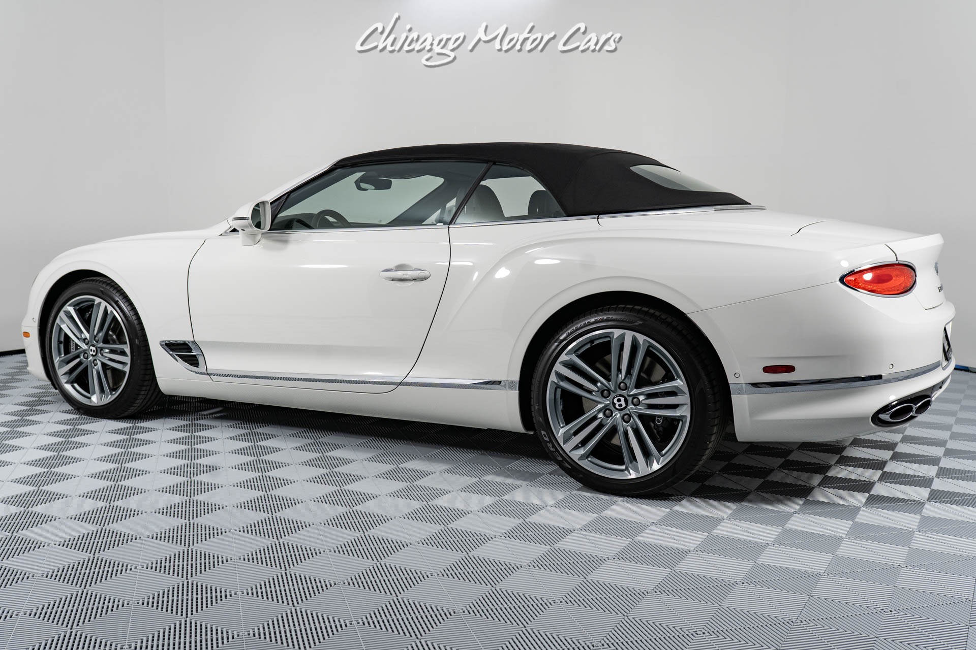 Used-2022-Bentley-Continental-GTC-V8-Convertible-ONLY-42-Miles-Comfort-Specification-Incredible-Spec