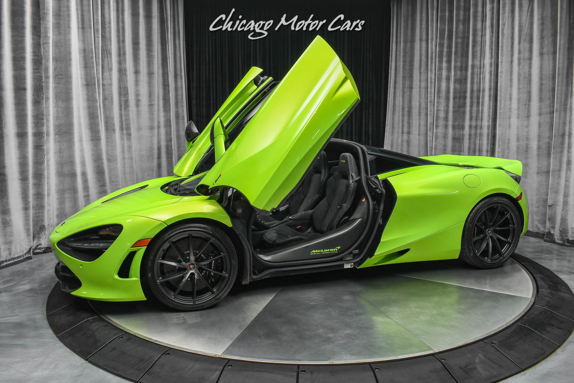 Used 2018 McLaren 720S Performance Coupe Original MSRP $351k+ Carbon Fiber LOADED Serviced! for sale Sold at Chicago Motor Cars in West Chicago IL 60185 1