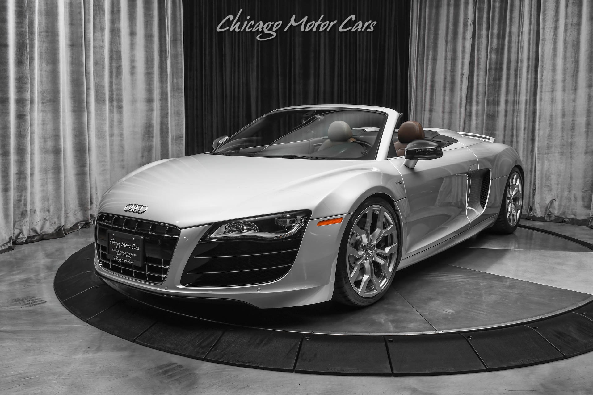 Used-2012-Audi-R8-52-V10-Quattro-Spyder-Convertible-Ice-Silver-Carbon-Fiber-Mirror-PPF