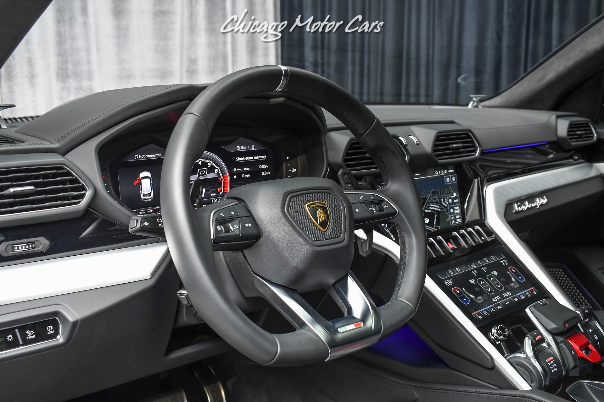 Used-2021-Lamborghini-Urus-SUV-Advanced-3d-Sound-23s-Panoramic-Roof-LOADED-Only-3k-Miles