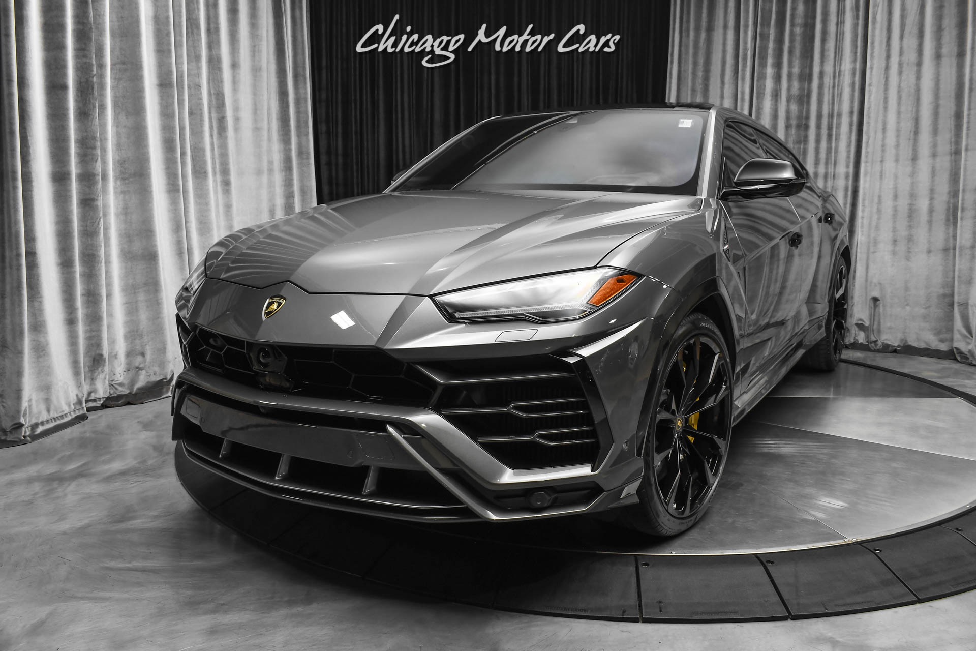 Used-2021-Lamborghini-Urus-SUV-Advanced-3d-Sound-23s-Panoramic-Roof-LOADED-Only-3k-Miles