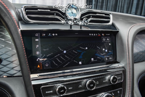 Used-2021-Bentley-Bentayga-Speed-SUV-Black-Spec-with-Black-Wheels-LOADED-Stunning-Combination