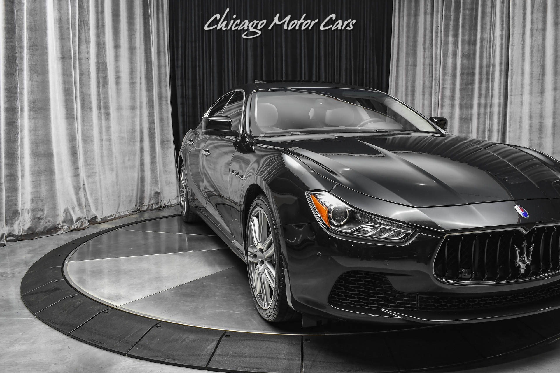 Used-2015-Maserati-Ghibli-SQ4-Sedan-Premium-Surround-Sound-Super-Luxurious-LOW-Miles