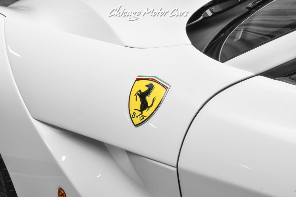 Used-2014-Ferrari-F12berlinetta-Coupe-Carbon-Fiber-Driver-Zone--LEDs-Diamond-Pattern-Seats