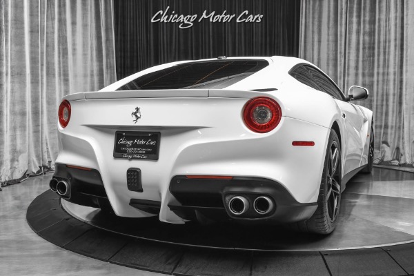 Used-2014-Ferrari-F12berlinetta-Coupe-Carbon-Fiber-Driver-Zone--LEDs-Diamond-Pattern-Seats