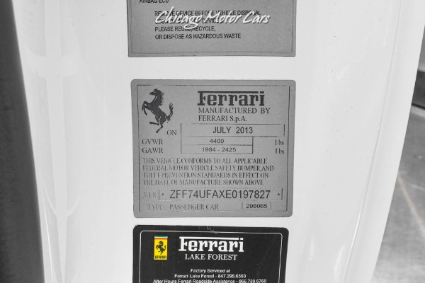 Used-2014-Ferrari-F12berlinetta-Coupe-Carbon-Fiber-Driver-Zone--LEDs-Diamond-Pattern-Seats