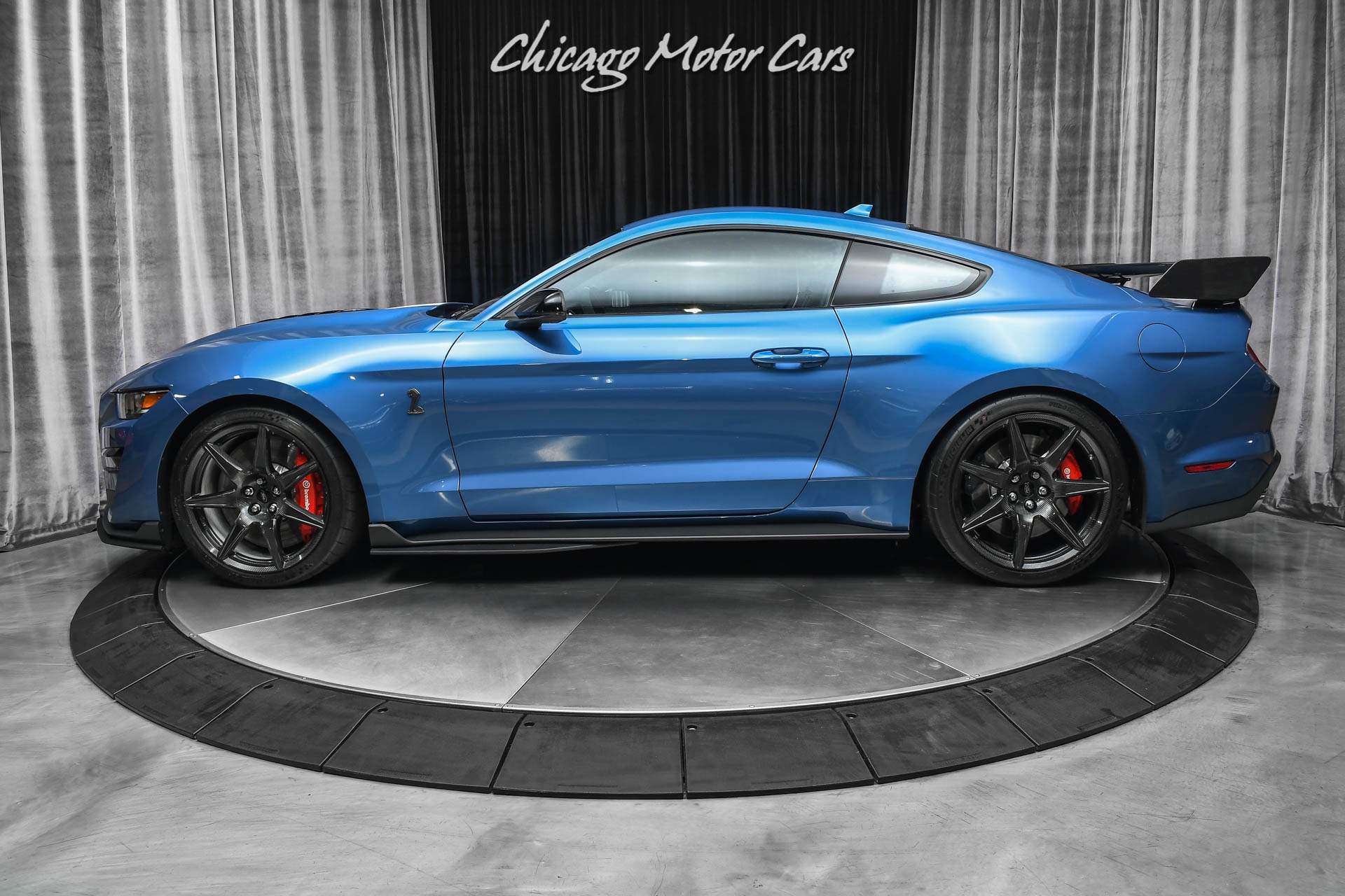 Used-2021-Ford-Mustang-Shelby-GT500-Carbon-Fiber-Track-Pack-Technology-Package-Loaded