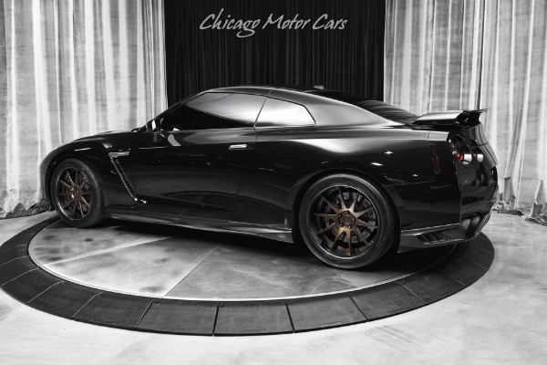 Used 2017 Nissan GT-R PREMIUM CICIO PERFORMANCE C1400+ PKG AND BRAKE PKG 20 INCH AVANT WHEELS for sale Sold at Chicago Motor Cars in West Chicago IL 60185 3