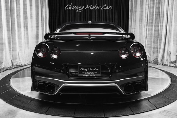 Used 2017 Nissan GT-R PREMIUM CICIO PERFORMANCE C1400+ PKG AND BRAKE PKG 20 INCH AVANT WHEELS for sale Sold at Chicago Motor Cars in West Chicago IL 60185 4