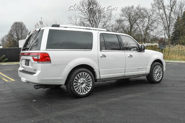 Used 2016 Lincoln Navigator L Reserve SUV Special Tri Coat Paint! Heated & Cooled Seats! Moonroof! for sale Sold at Chicago Motor Cars in West Chicago IL 60185 5