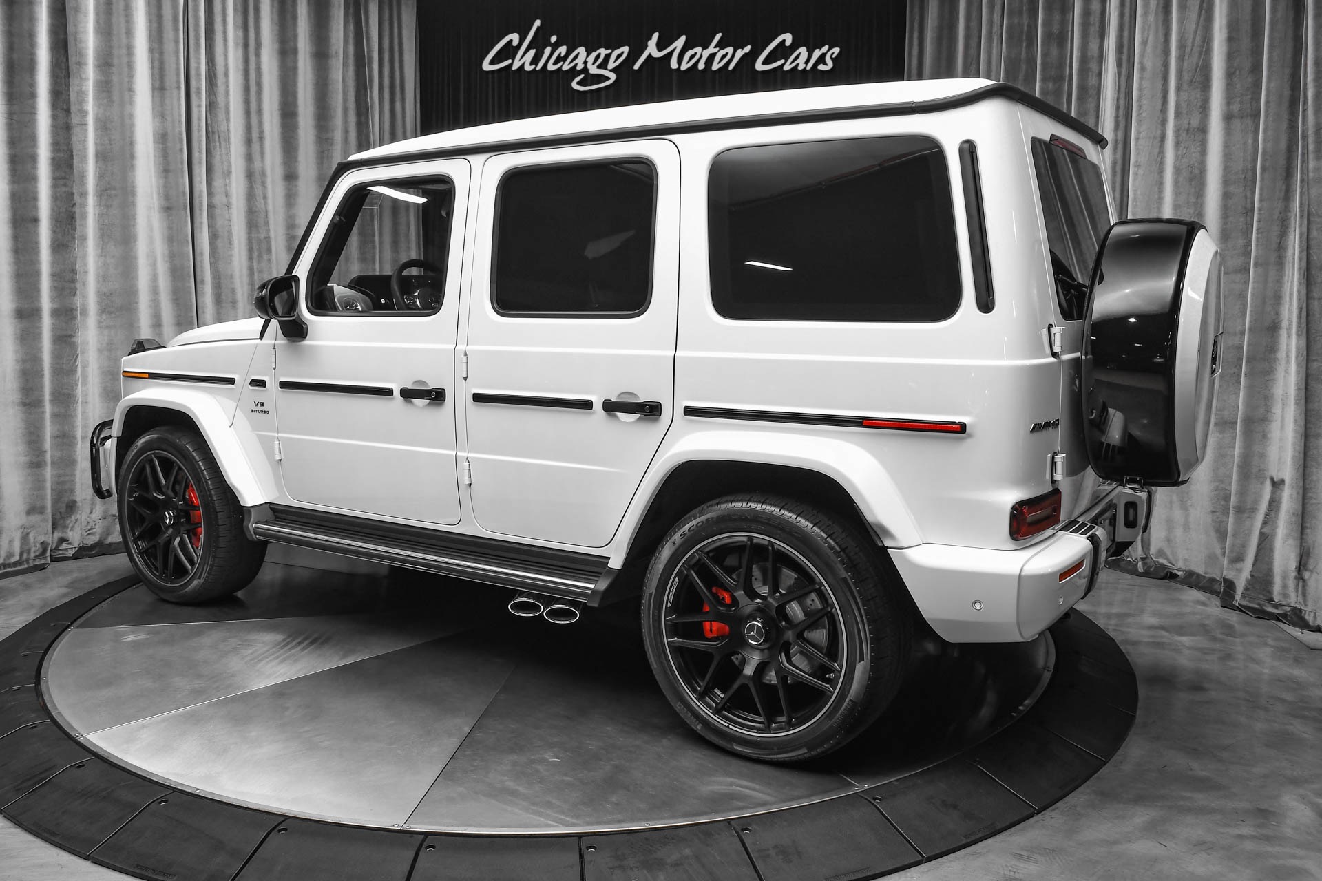 Used-2021-Mercedes-Benz-G63-AMG-4Matic-SUV-Carbon-Fiber-Matte-Black-Wheels-Pristine