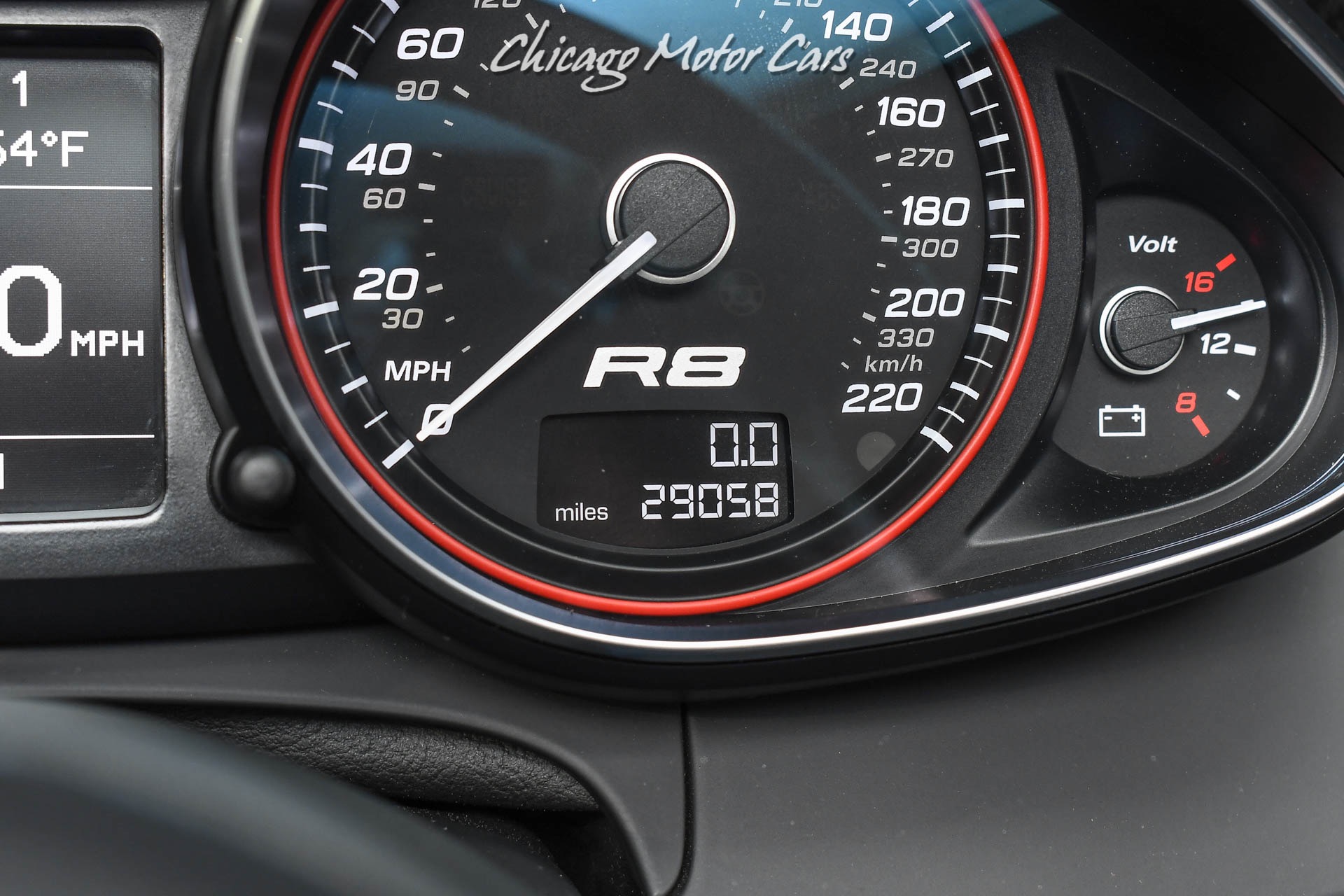 Used-2011-Audi-R8-52L-V10-quattro-Spyder-Carbon-Fiber-Interior-Trim-Audi-Nav-Plus-PPF