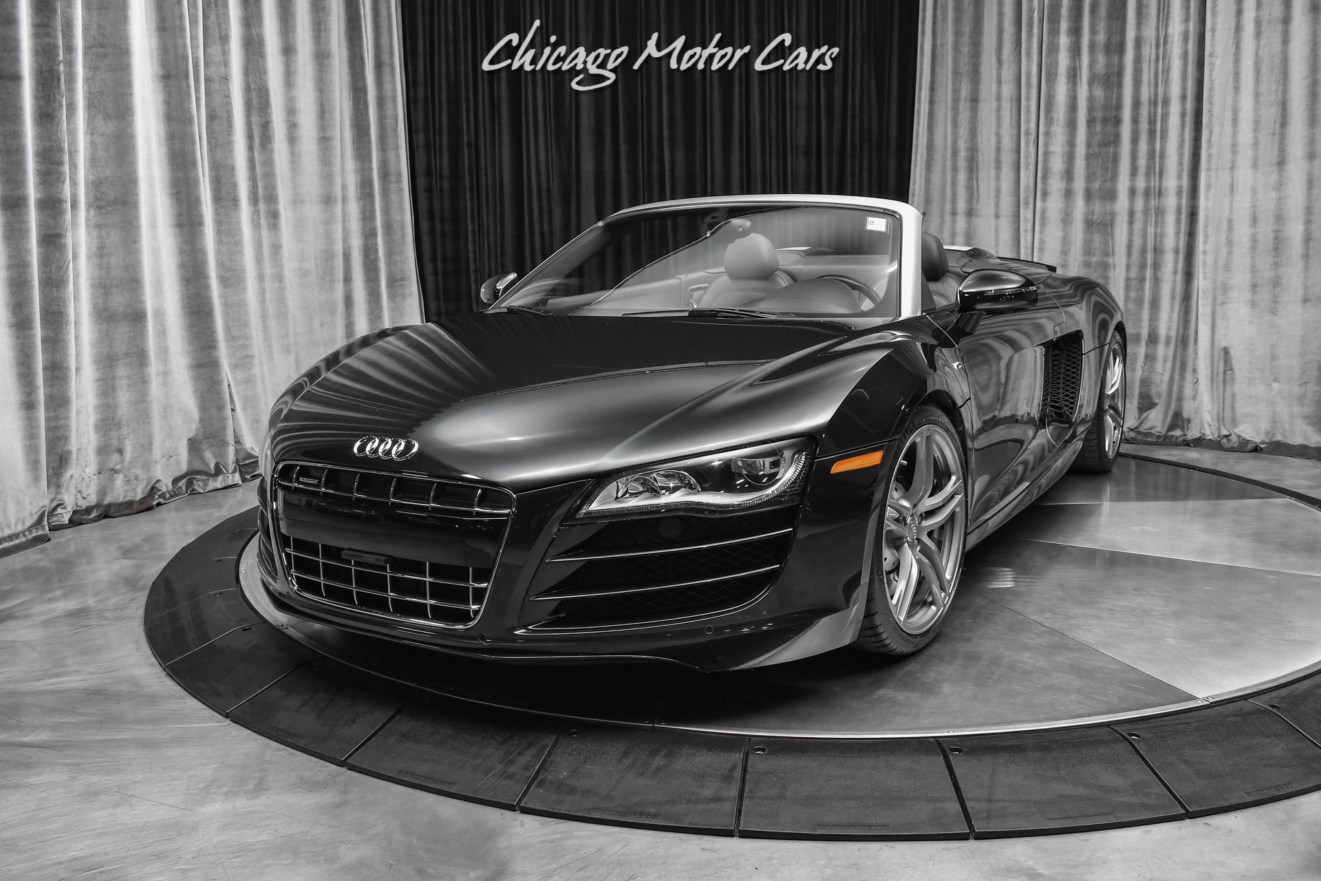 Used-2011-Audi-R8-52L-V10-quattro-Spyder-Carbon-Fiber-Interior-Trim-Audi-Nav-Plus-PPF