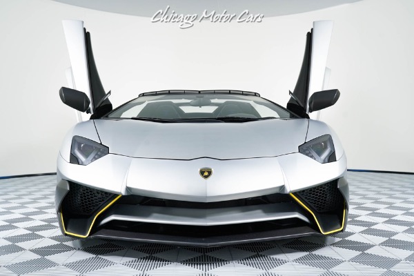 Used 2017 Lamborghini Aventador LP750-4 SV Roadster Ad Personam!! Serviced! Carbon Fiber LOADED for sale Sold at Chicago Motor Cars in West Chicago IL 60185 3