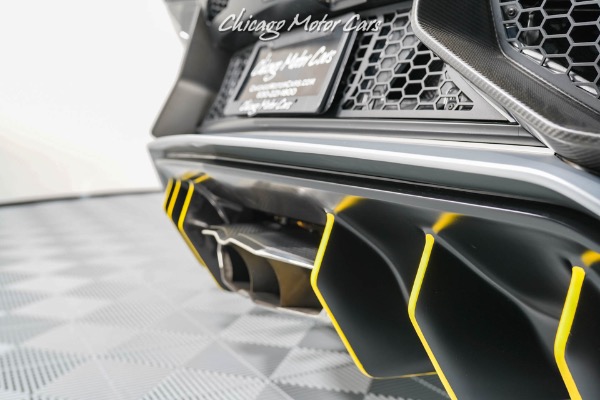 Used-2017-Lamborghini-Aventador-LP750-4-SV-Roadster-Ad-Personam-Serviced-Carbon-Fiber-LOADED