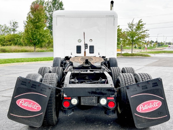 Used 2016 Peterbilt 567 Sleeper - Steerable Tri-Axle - Paccar MX-13 - 13 Speed Manual for sale Sold at Chicago Motor Cars in West Chicago IL 60185 4