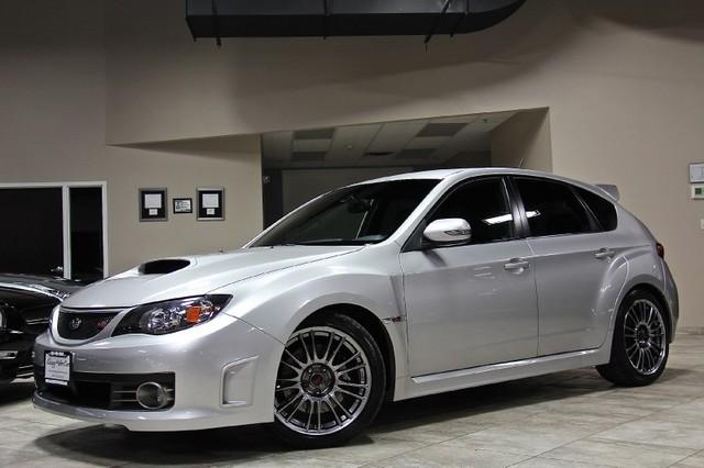 New-2009-Subaru-Impreza-Wagon-WRX-STI