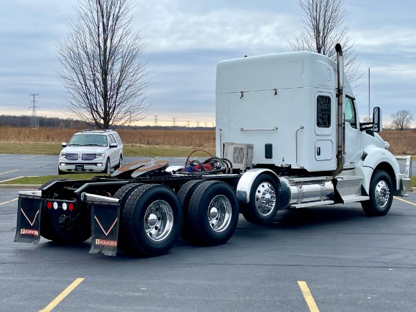 Used 2015 Kenworth T880 Sleeper - CAT C15 - 550 HP - 18 Speed Manual for sale Sold at Chicago Motor Cars in West Chicago IL 60185 5