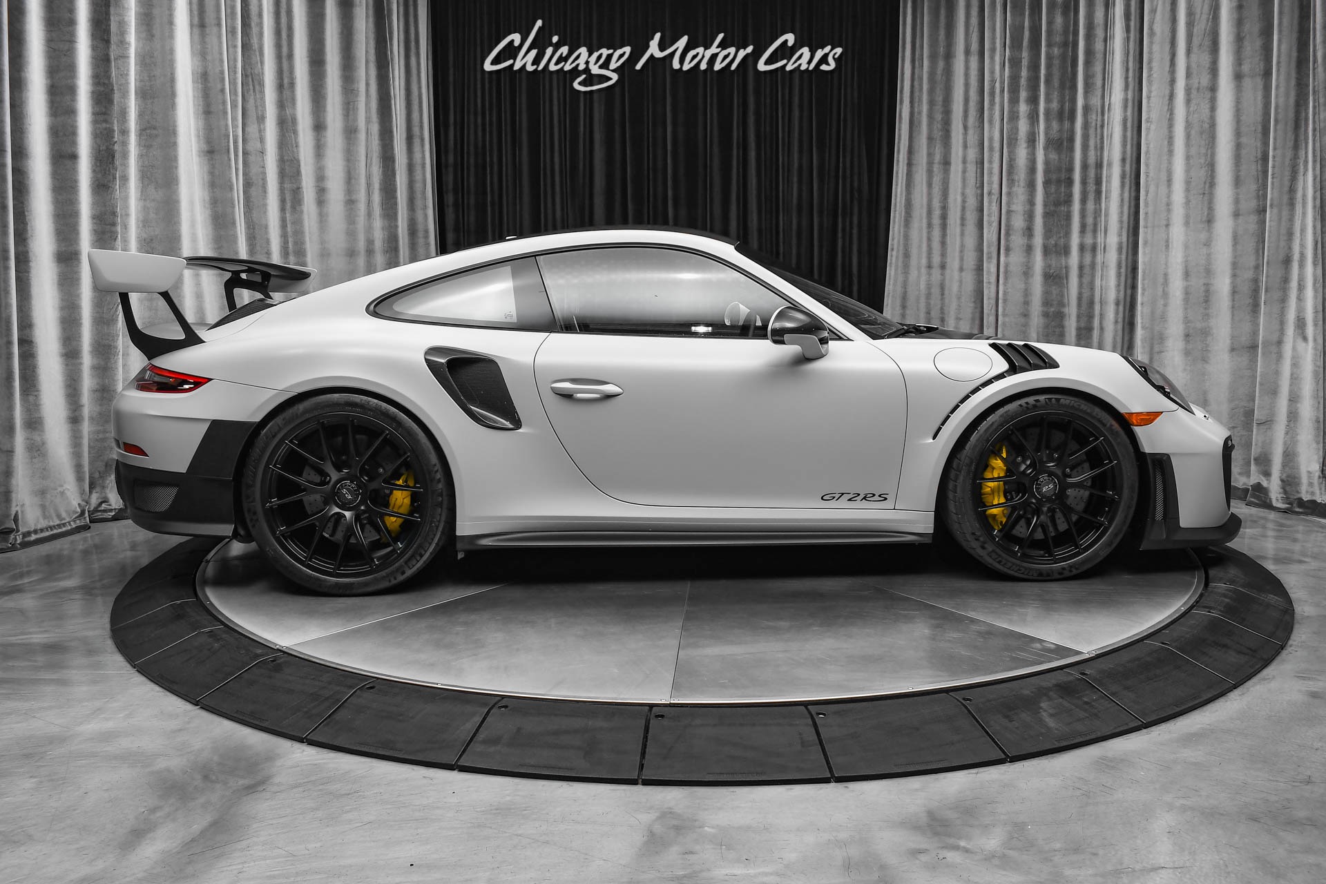 Used-2018-Porsche-911-GT2-RS-Coupe-Weissach-Package-Magnesium-Wheels-Front-Axle-Lift-721-Miles