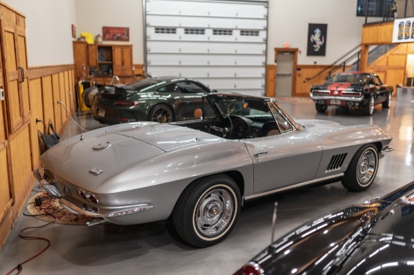 Used-1967-Chevrolet-Corvette-Convertible-Numbers-Matching-327ci-4-Speed-Fully-Restored-Documentation