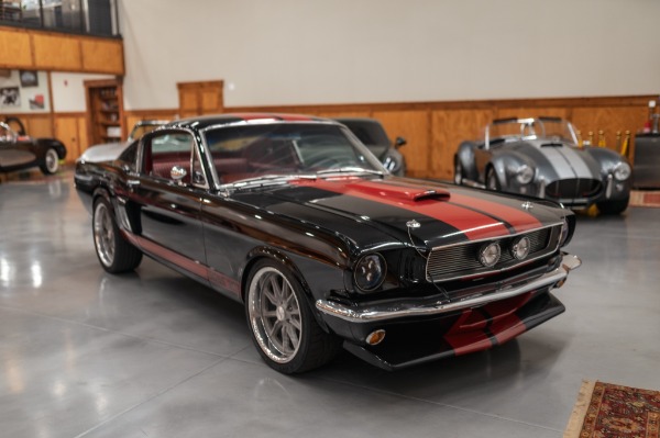 Used-1966-FORD-MUSTANG-FASTBACK-PRO-TOURING-50L-V8-5-SPEED-WILWOOD-BRAKES