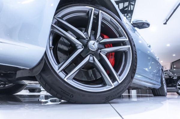 Used 2018 Mercedes-Benz E63S AMG Wagon 4Matic Premium Pkg! Pano Roof! AMG Exhaust! Lighting Pkg! Loaded! for sale Sold at Chicago Motor Cars in West Chicago IL 60185 5
