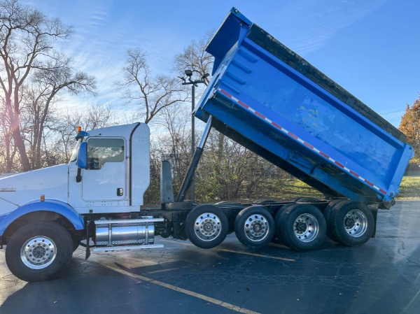 Used-2008-Kenworth-T800-Quad-Axle-Dump-Truck