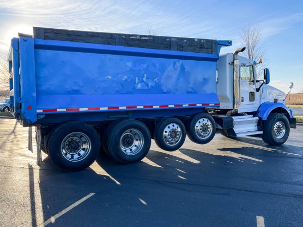 Used 2008 Kenworth T800 Quad Axle Dump Truck for sale Sold at Chicago Motor Cars in West Chicago IL 60185 5