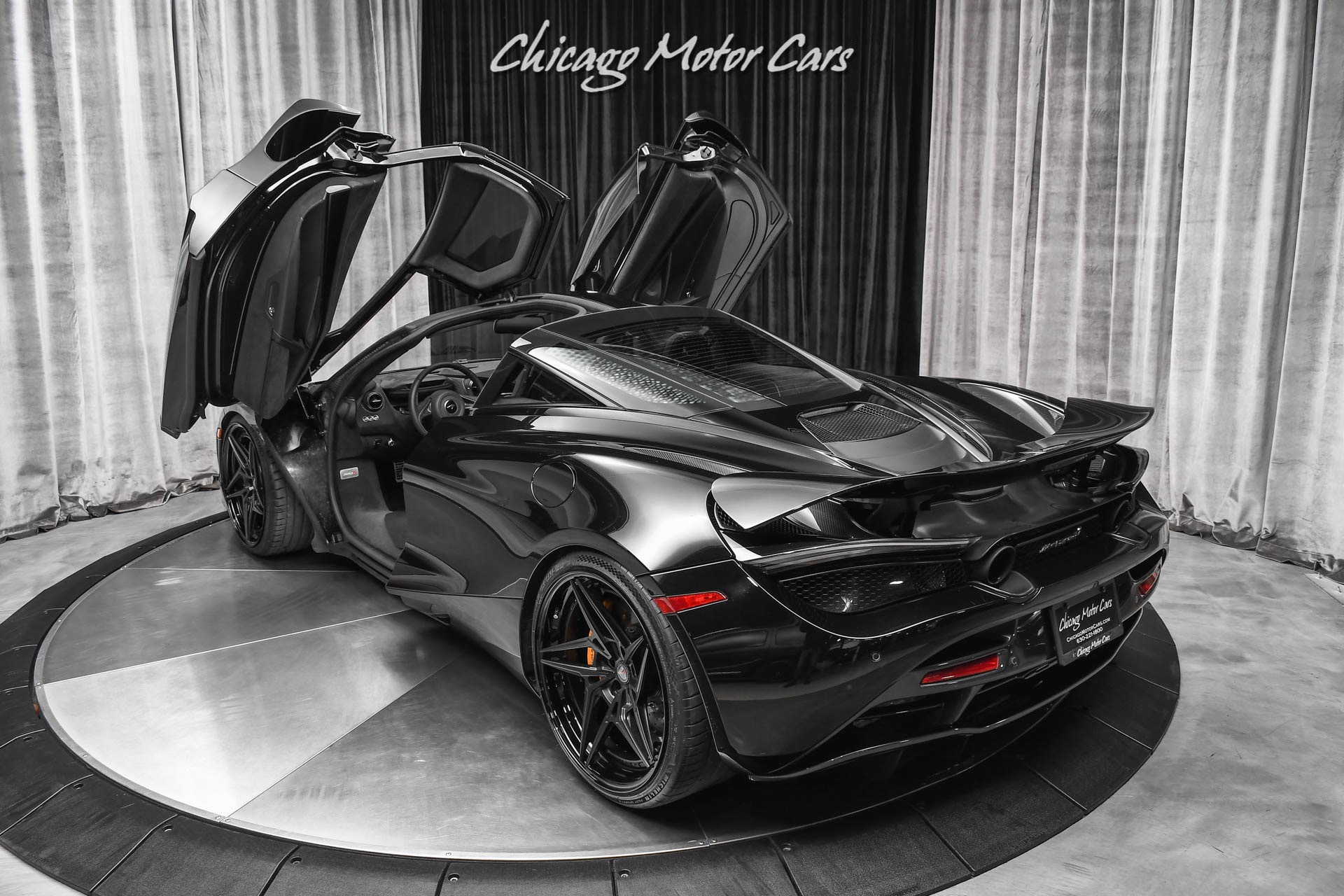 Used-2020-McLaren-720S-Performance-Coupe-Only-2k-Miles-Anrky-Wheels-Carbon-Fiber-LOADED