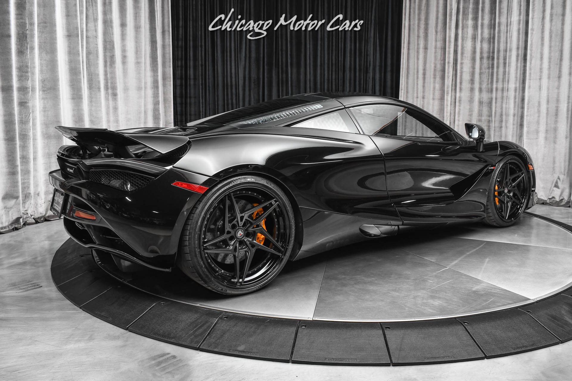 Used-2020-McLaren-720S-Performance-Coupe-Only-2k-Miles-Anrky-Wheels-Carbon-Fiber-LOADED