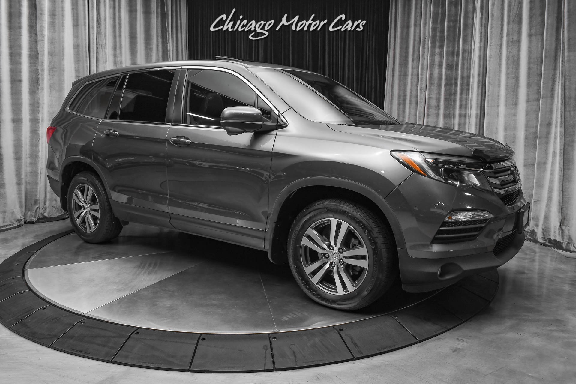 Used-2018-Honda-Pilot-EX-L-SUV-Modern-Steel-Grey-Great-Condition-Higher-Trim-Level-Luxurious