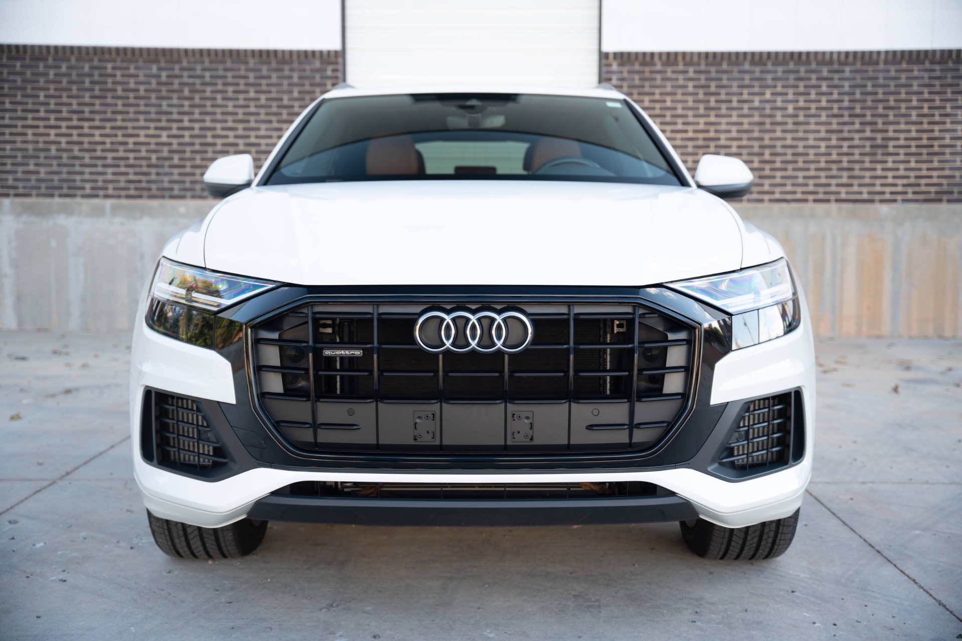 Used-2020-Audi-Q8-30T-quattro-Premium-SUV-AWD-White-Navigation-LOADED-Perfect