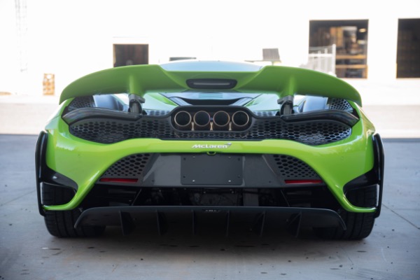 Used-2021-McLaren-765LT-Coupe-Only-1700-Miles-Napier-Green-LOADED-Serviced-Perfect