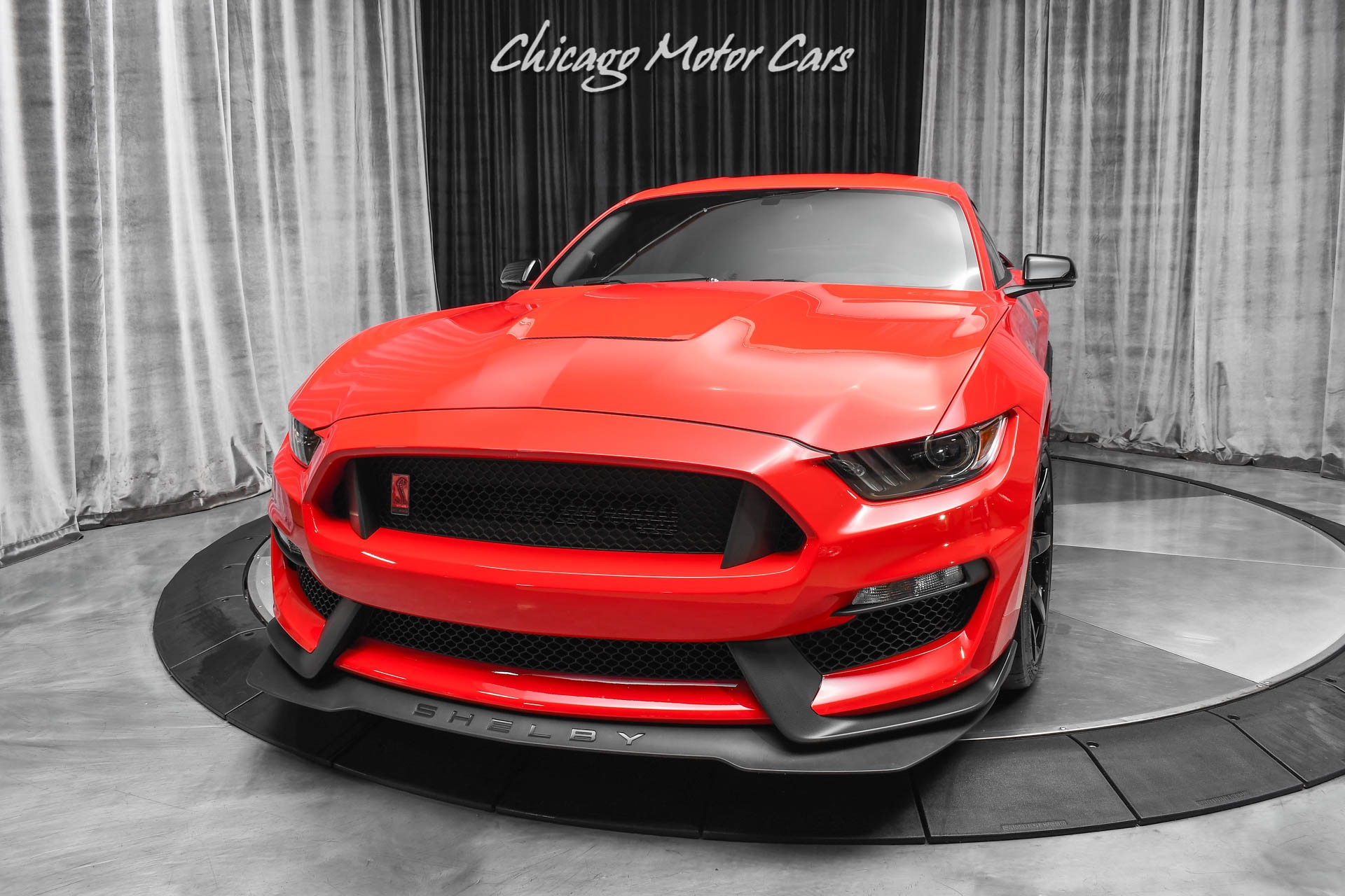 Used-2017-Ford-Mustang-Shelby-GT350R-Coupe-ONLY-44-Miles-Collector-QUALITY-Like-BRAND-NEW