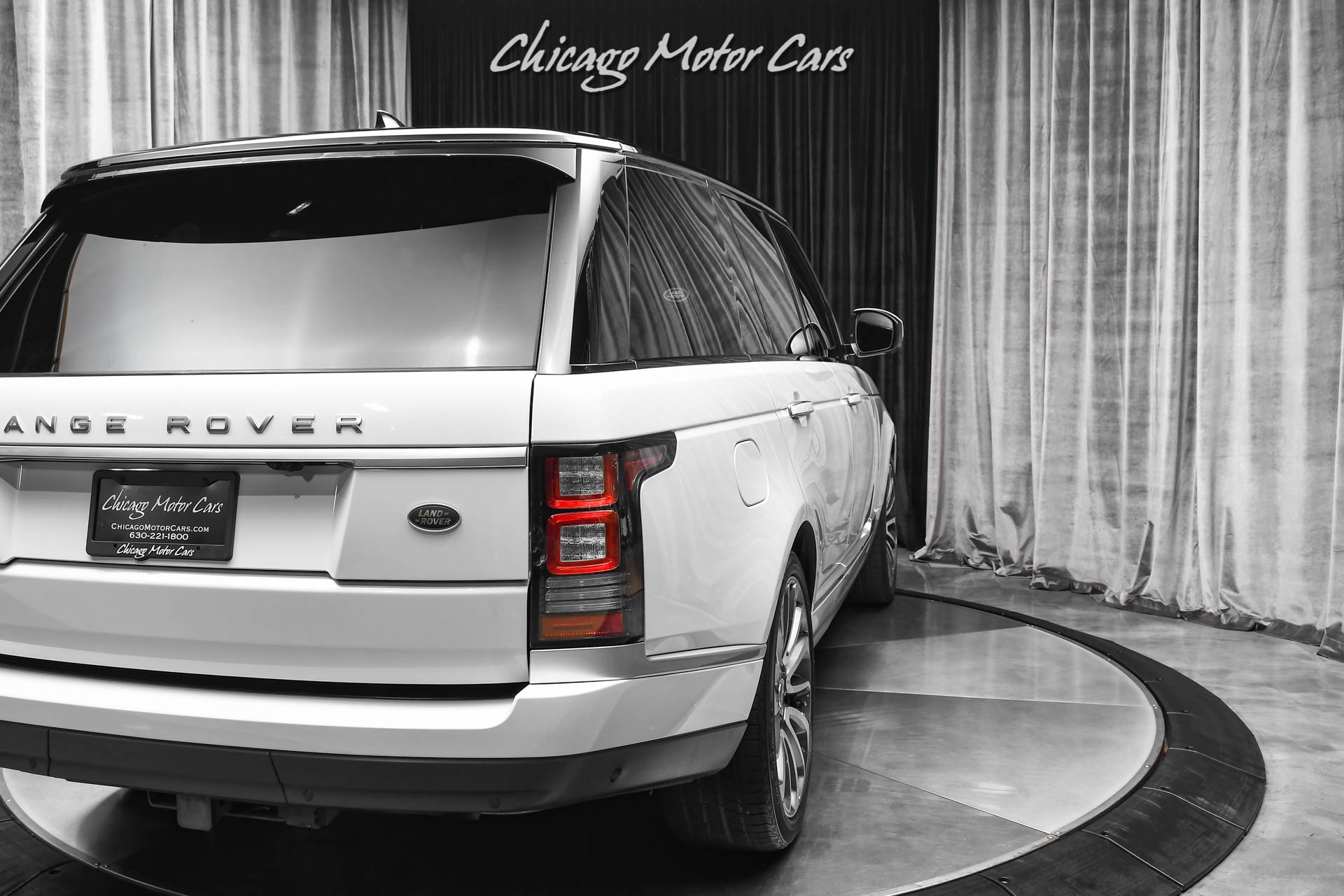 Used-2017-Land-Rover-Range-Rover-Autobiography-SUV-Yulong-Pearl-White-Red-Interior-Loaded