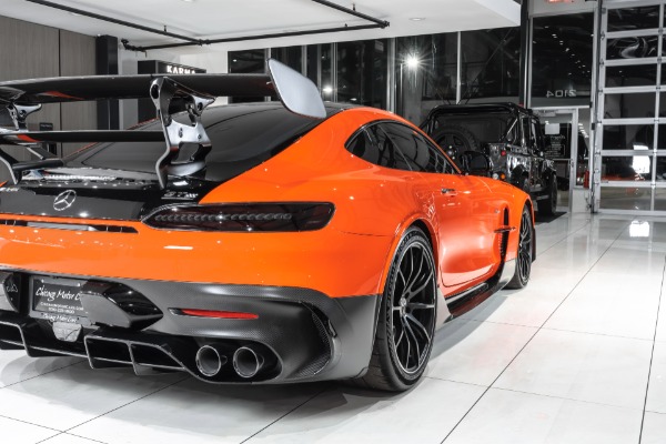 Used-2021-Mercedes-Benz-AMG-GT-Black-Series-Coupe-Carbon-Fiber-Trim-Burmester-3D-Sound-RARE-LOADED