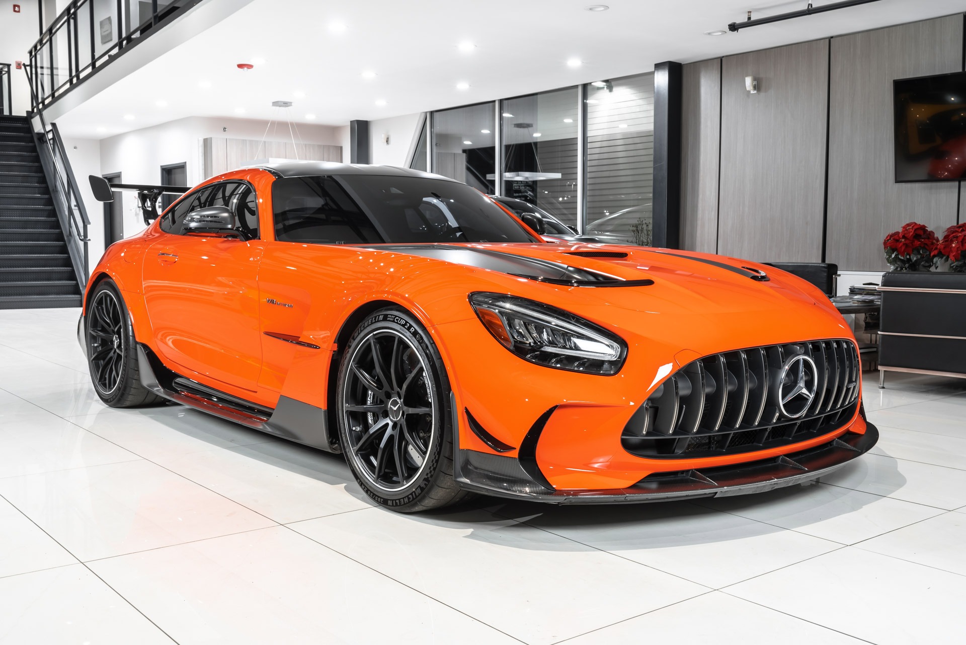 Used-2021-Mercedes-Benz-AMG-GT-Black-Series-Coupe-Carbon-Fiber-Trim-Burmester-3D-Sound-RARE-LOADED