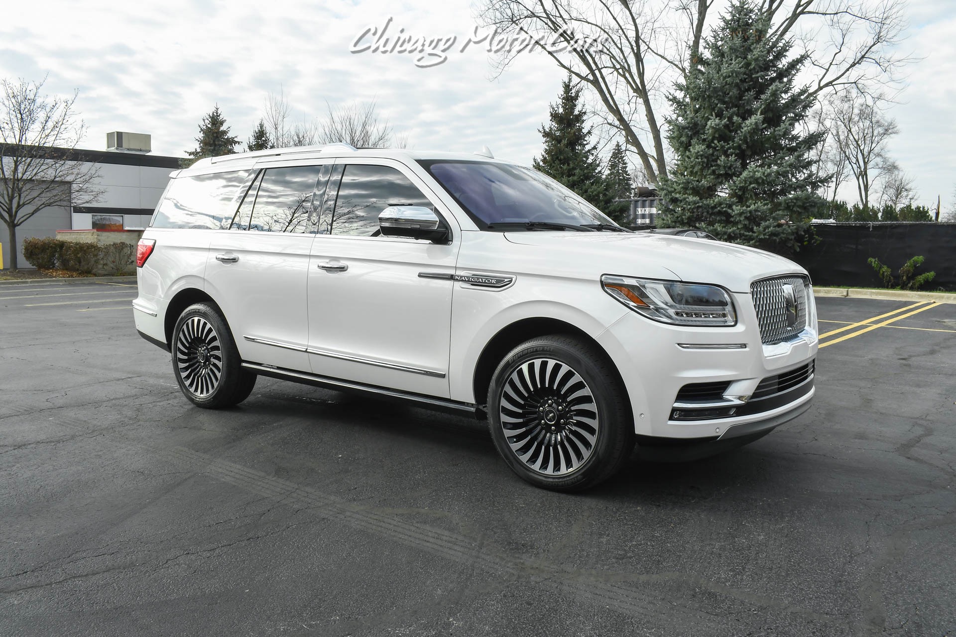 Used-2019-Lincoln-Navigator-Black-Label-4X4-SUV-Rear-Seat-Entertainment-Super-Luxurious-3-Row-SUV